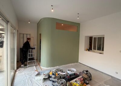 Rénovation intérieure Marseille 12e – peinture vert sauge