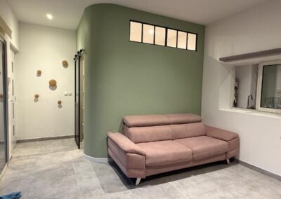Rénovation intérieure maison Marseille 12e – dressing sur mesure